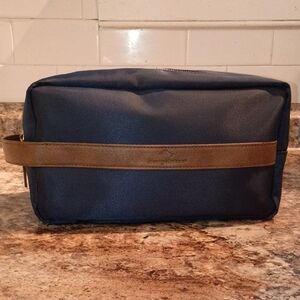 Tommy Bahama Men's Toiletry Bag